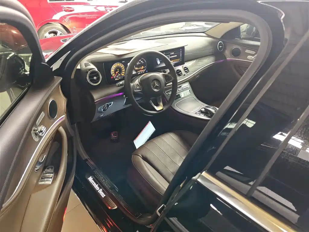 Mercedes-Benz E-Class 2016 E 300 L Luxury фото 15