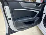 Фото 8 - Audi A7
