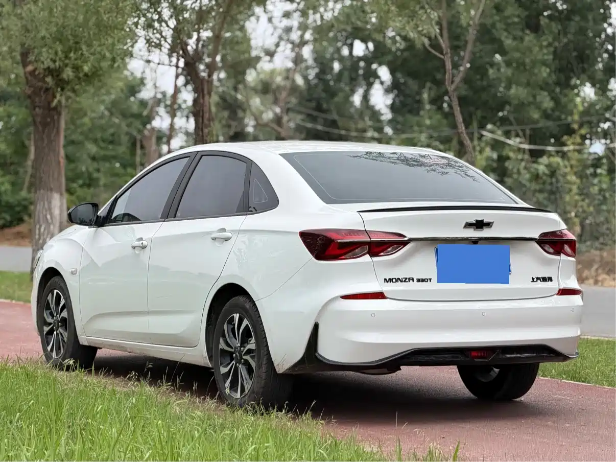 Chevrolet Monza 2022 Mild Hybrid RS 330T Automatic Exciting Edition фото 9