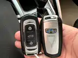 Фото 23 - Geely Vision X3