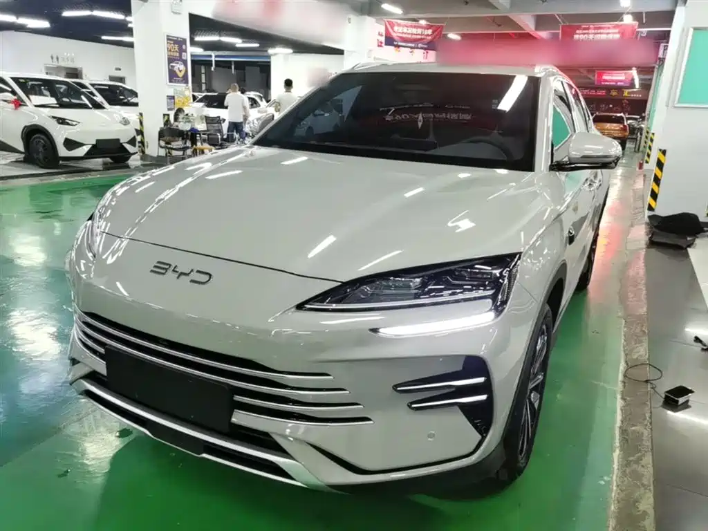 BYD Song PLUS PHEV 2025 DM-i Smart Driving Edition 112KM Honor