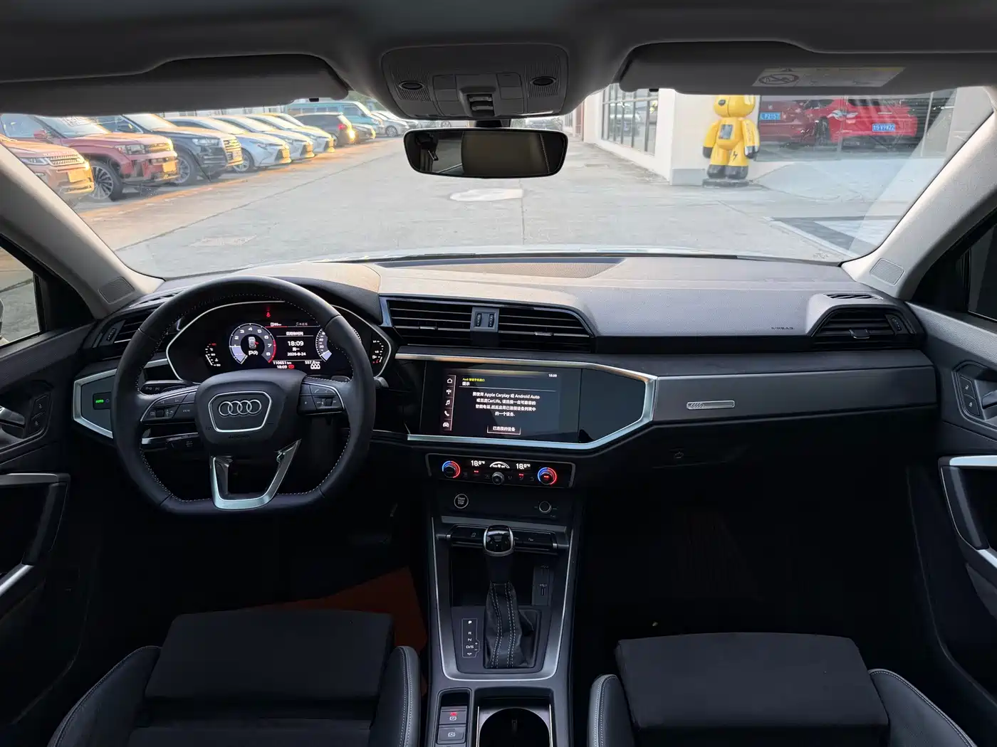 Фото 6 - Audi Q3