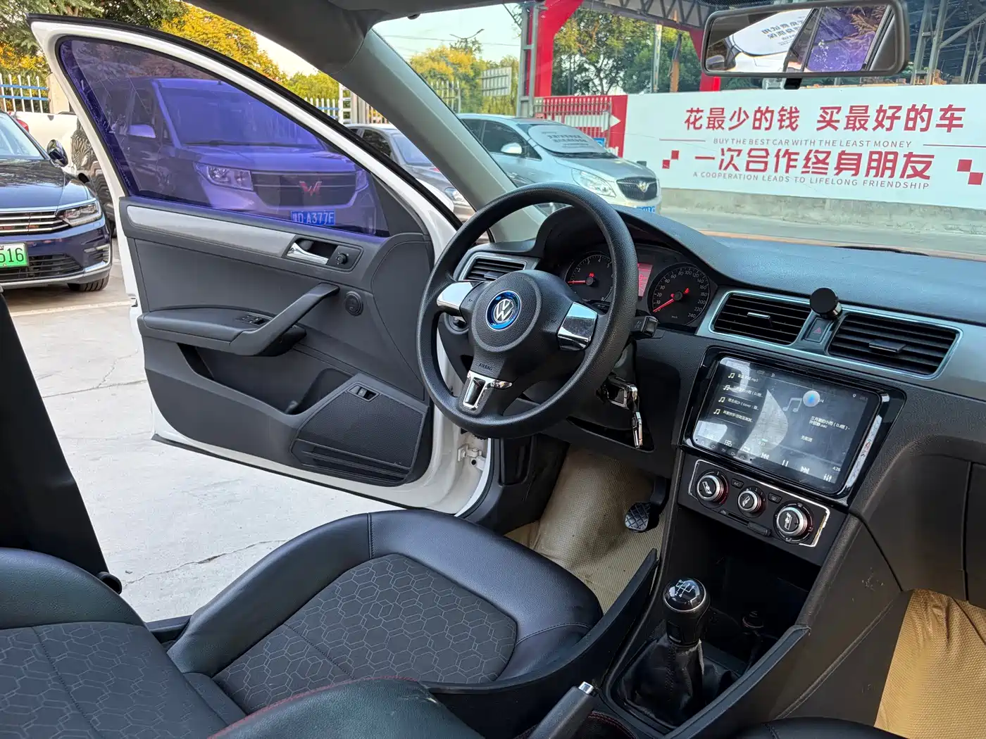 Volkswagen Santana 2013 2013 1.4L Manual Comfort Edition