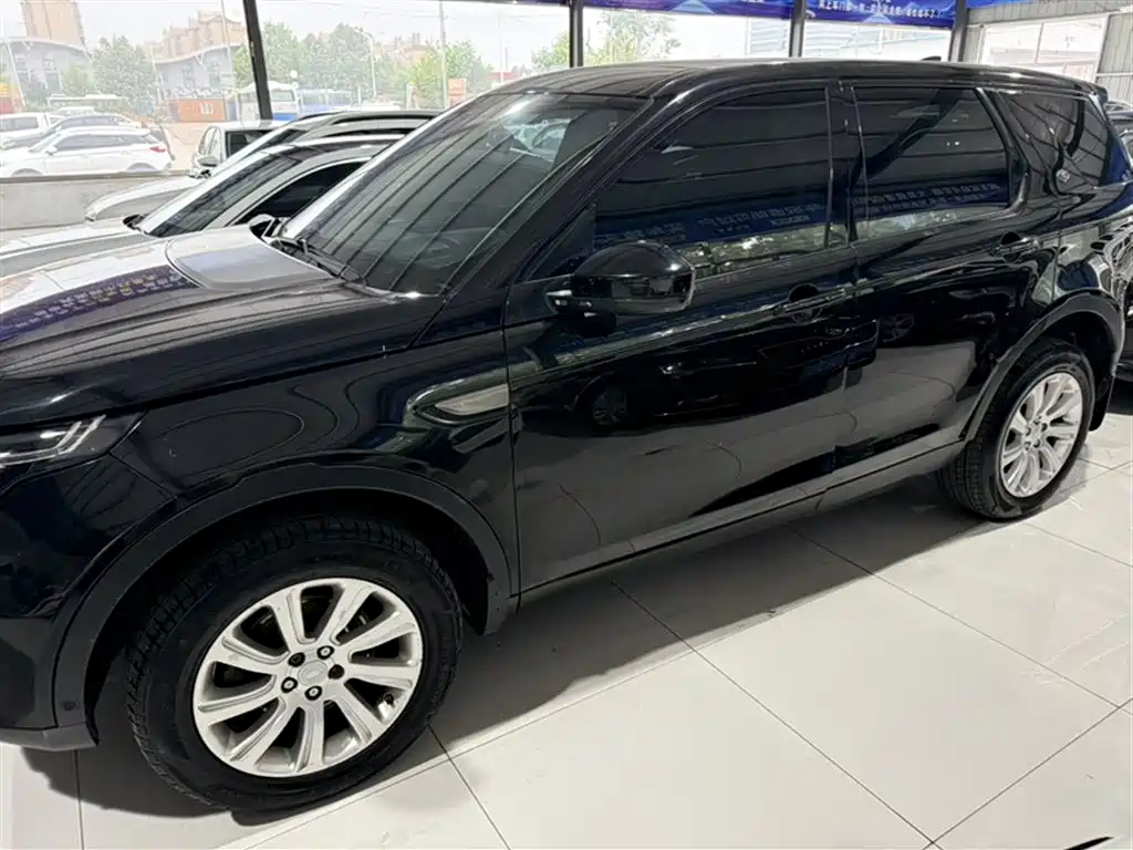 Land Rover Discovery Sport 2018 240PS SE Edition фото 7