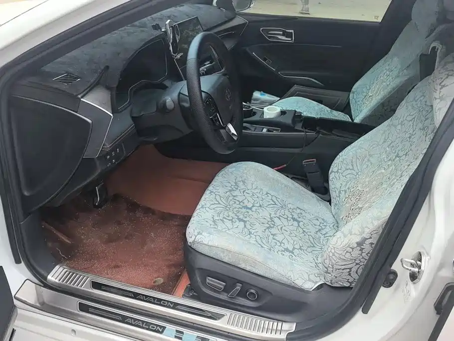 Toyota Avalon 2025 2024 Model Hybrid 2.5L XLE Prestige Edition