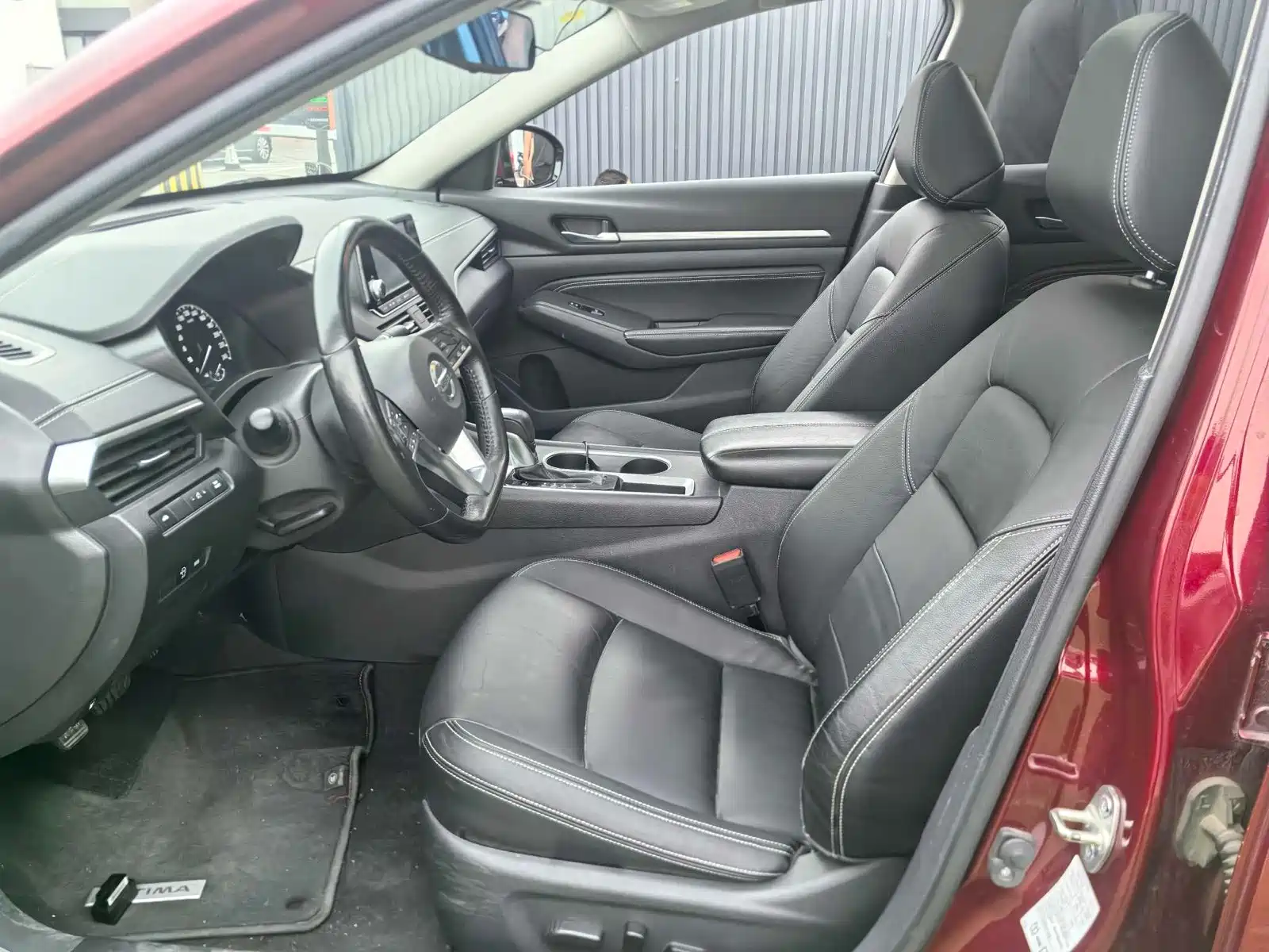 Photo 17 - Nissan Teana