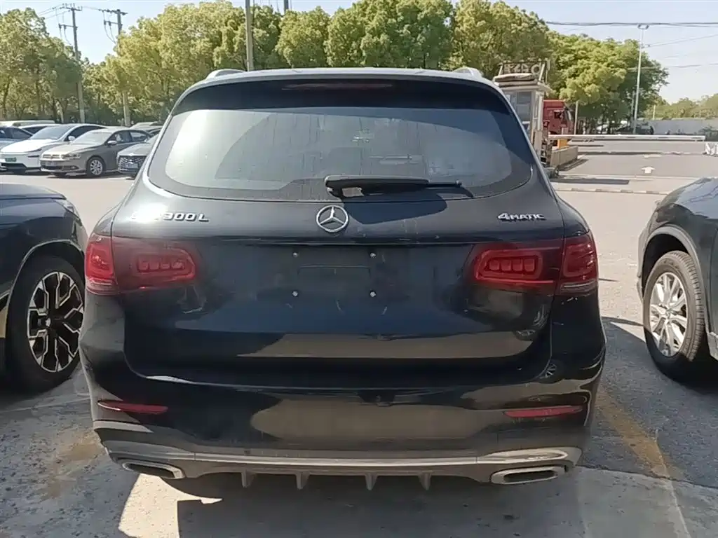 Mercedes-Benz GLC 2022 GLC 300 L 4MATIC Dynamic Collector's Edition фото 4