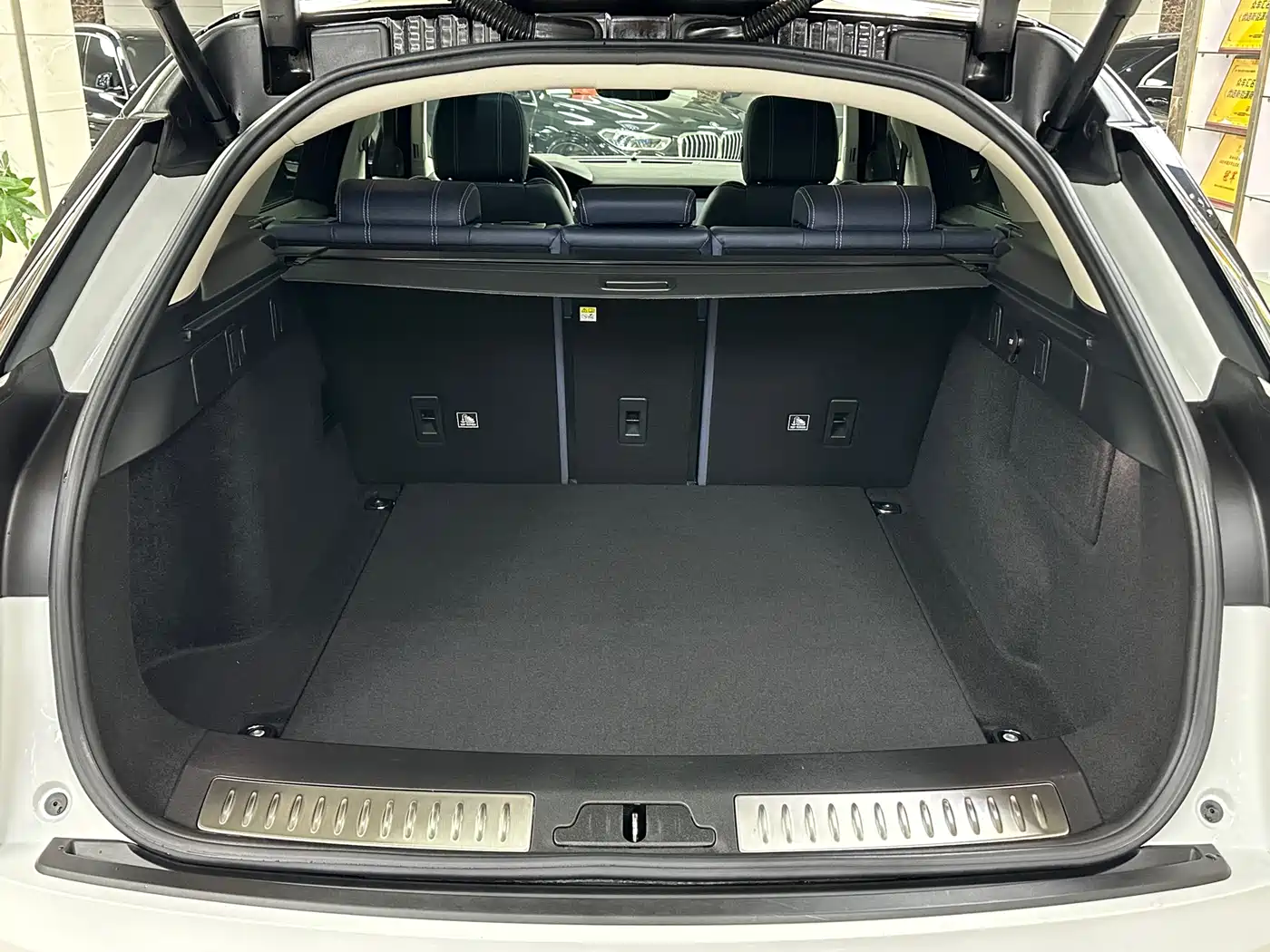 Land Rover Range Rover Velar 2018 P380 S фото 8