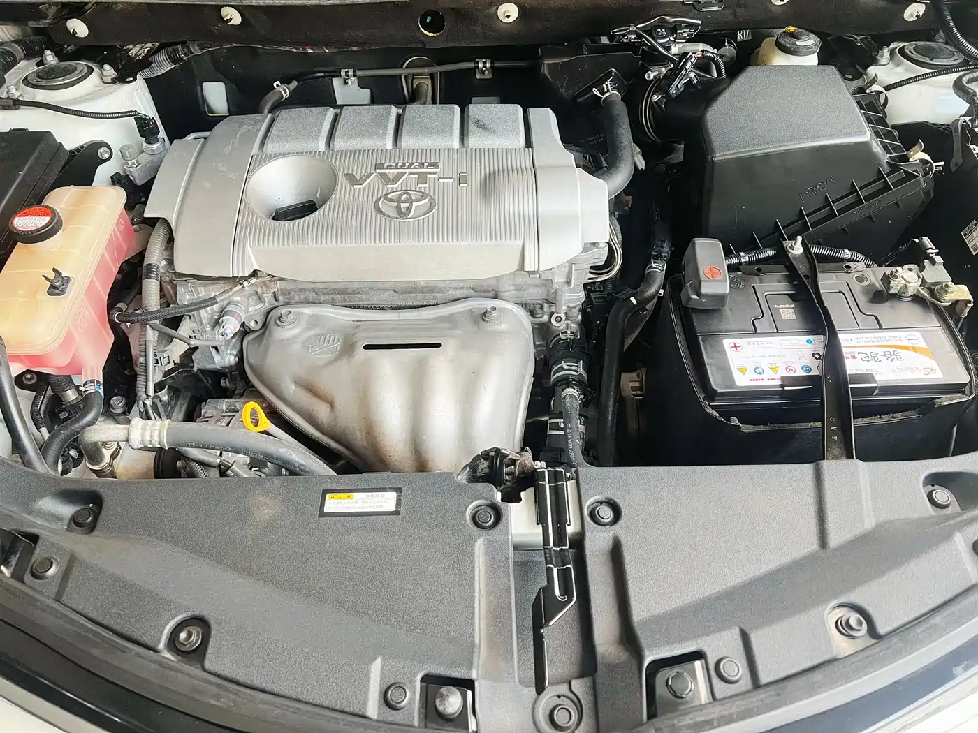Toyota RAV4 Rongfang 2018 2.5L Automatic 4WD Elite i Edition фото 16