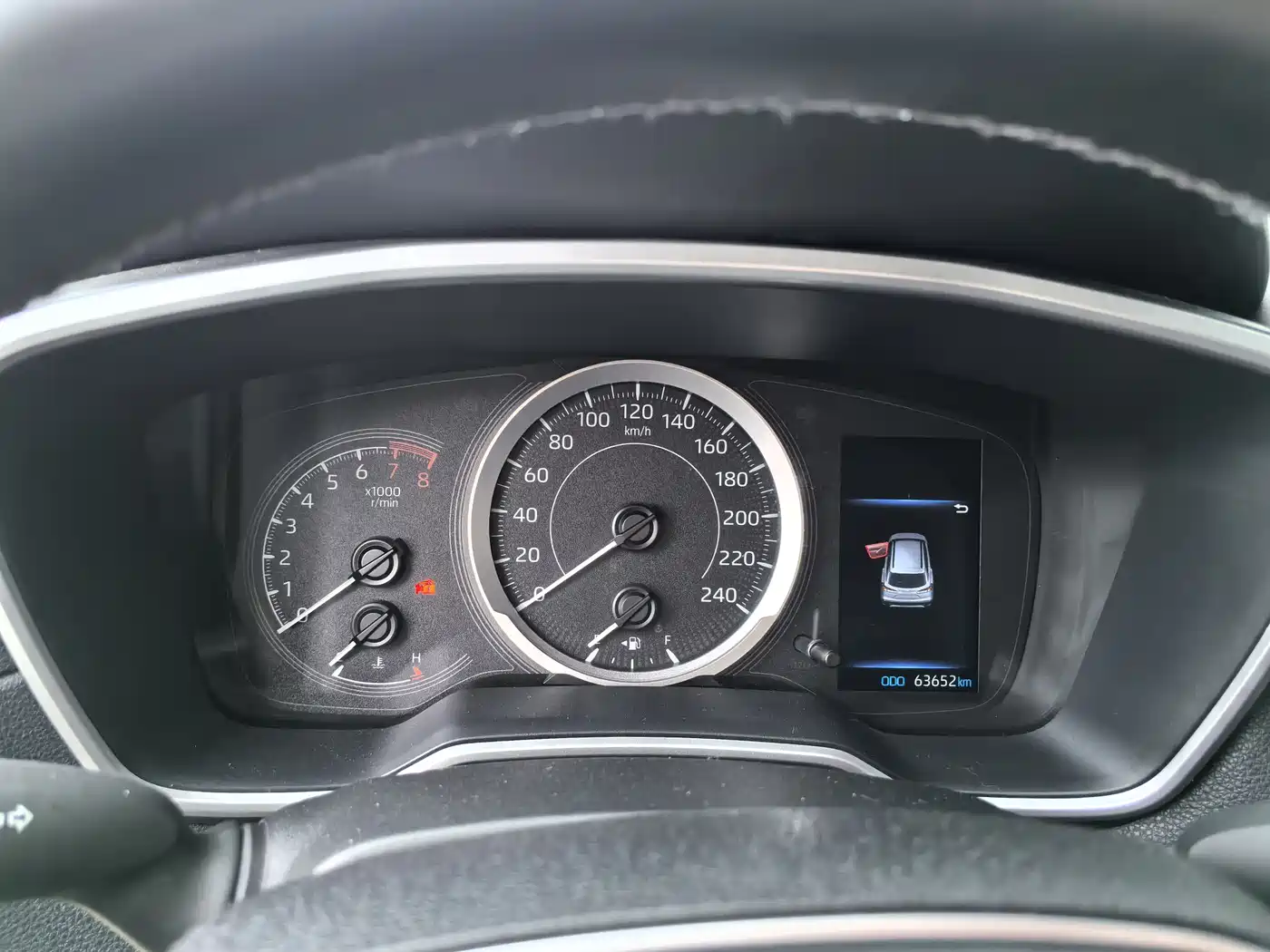 Toyota Frontlander 2022 2.0L CVT Luxury Edition фото 12