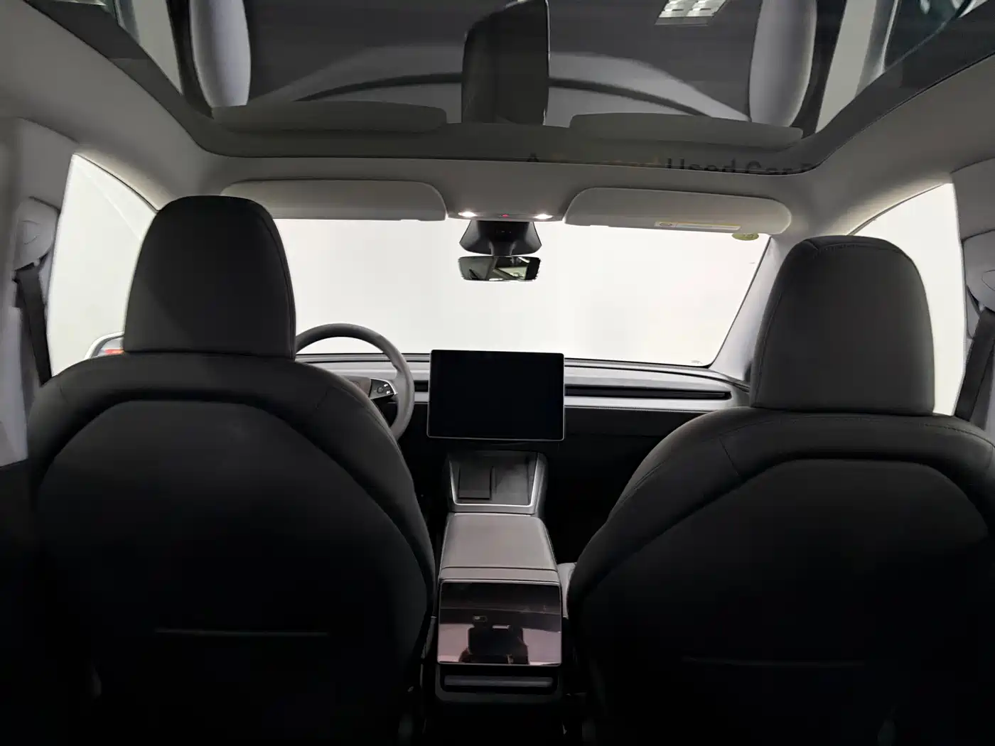 Tesla Model Y 2025 Model Long Range All-Wheel Drive Launch Edition фото 14