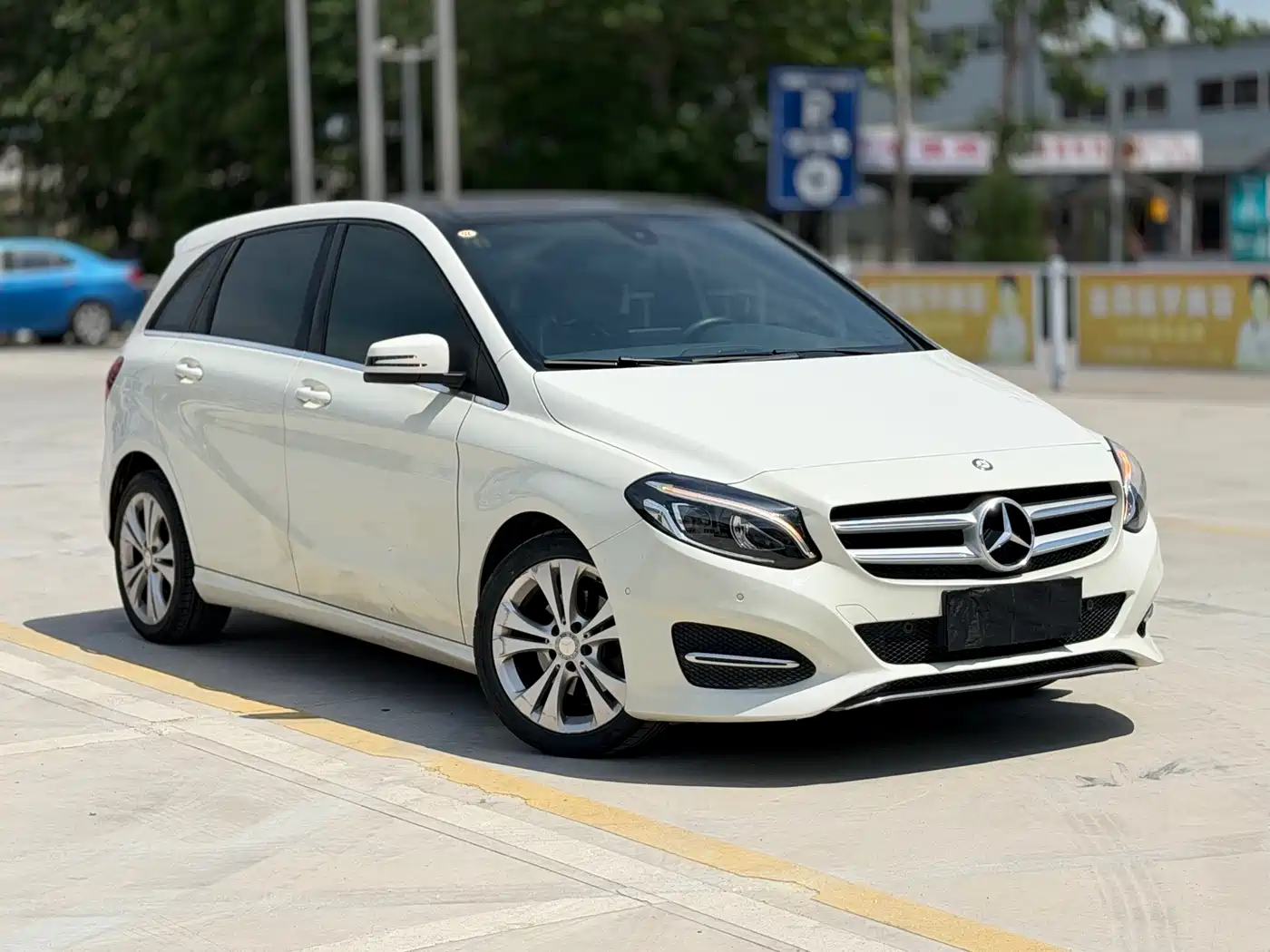 Mercedes-Benz B-Class 2015 B 200 Style фото 2