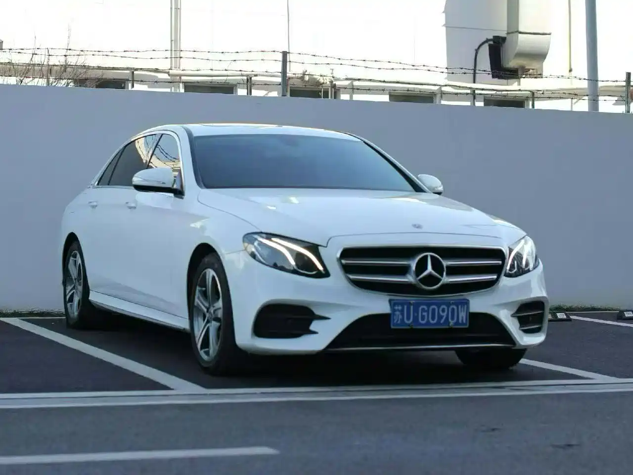 Mercedes-Benz E-Class 2019 E 260 L Sport фото 3