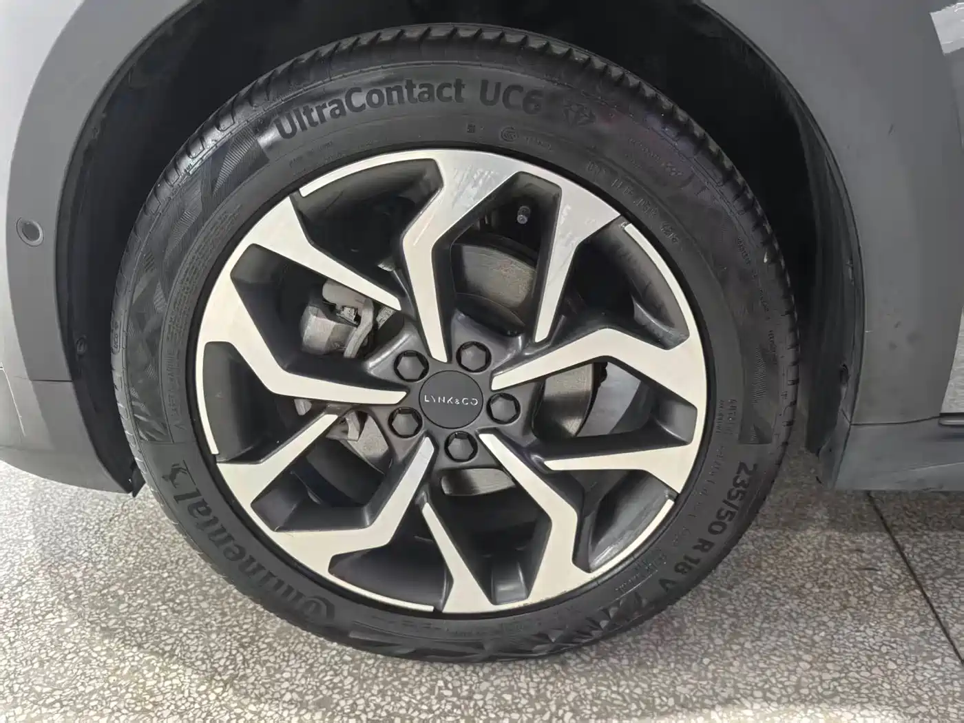 Lynk & Co 02 2018 Model 1.5T DCT 2WD Yao Pro Edition China V фото 7