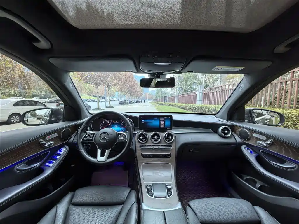 Mercedes-Benz GLC 2020 GLC 260 L 4MATIC Luxury фото 14