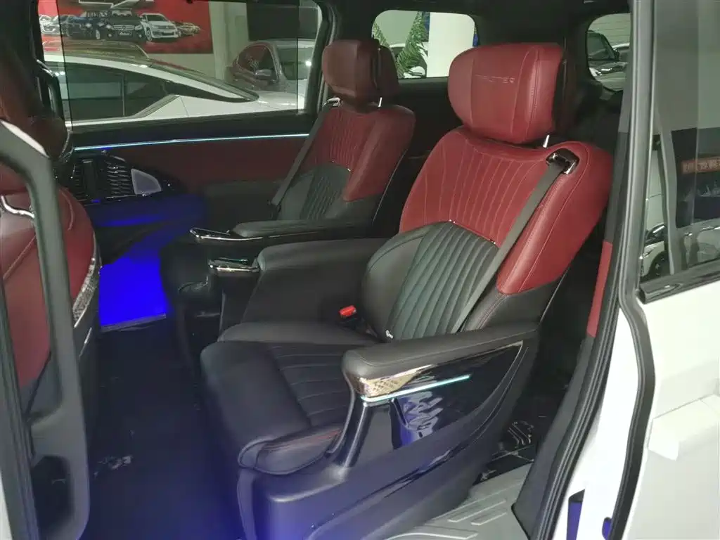 GAC Trumpchi Trumpchi M8 2024 Model Grandmaster Series 400T Pioneer Edition фото 14