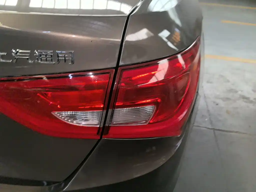 Фото 8 - Buick Excelle