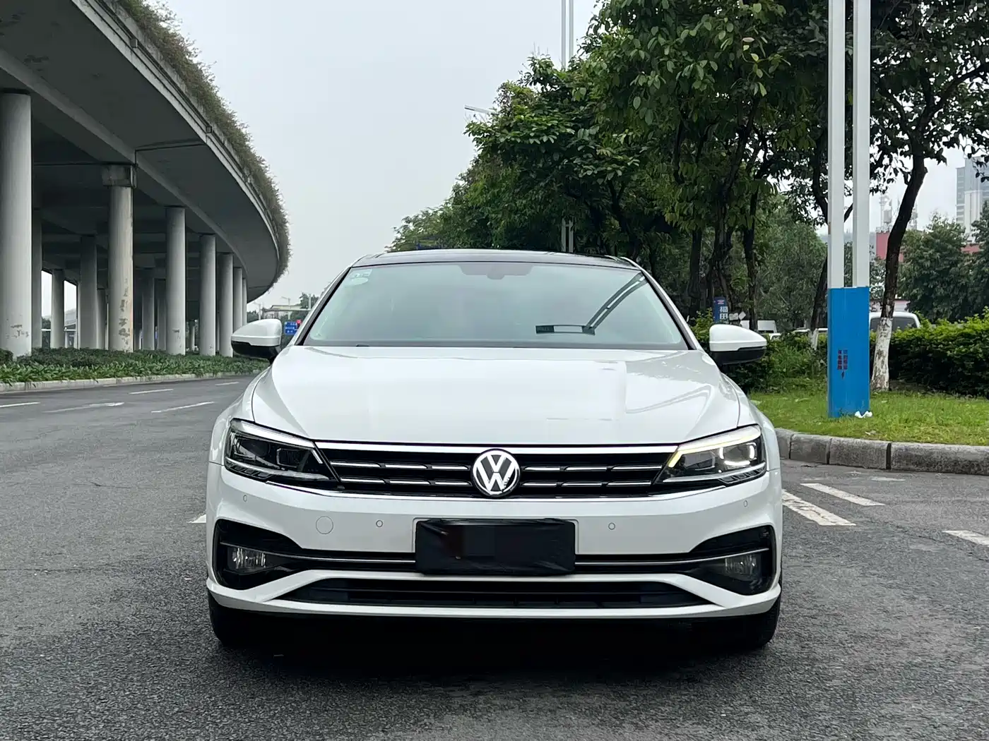 Volkswagen Lamando 2019 280TSI DSG Luxury Edition China V фото 2