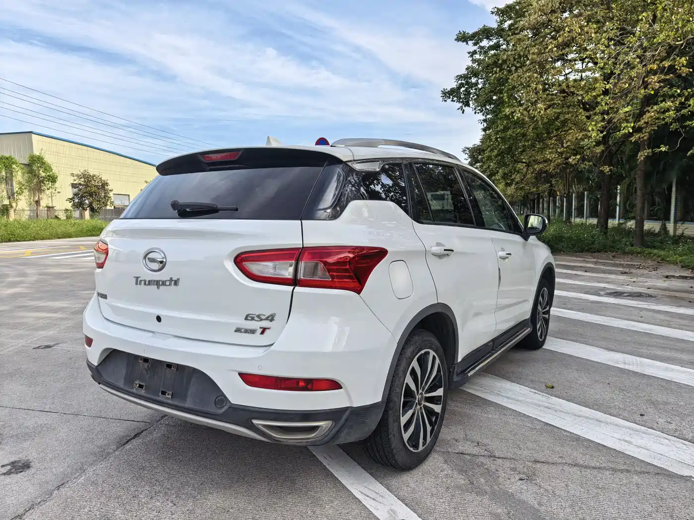 GAC Trumpchi Trumpchi GS4 2017 235T Automatic 2WD Luxury Smart Connected Edition фото 5