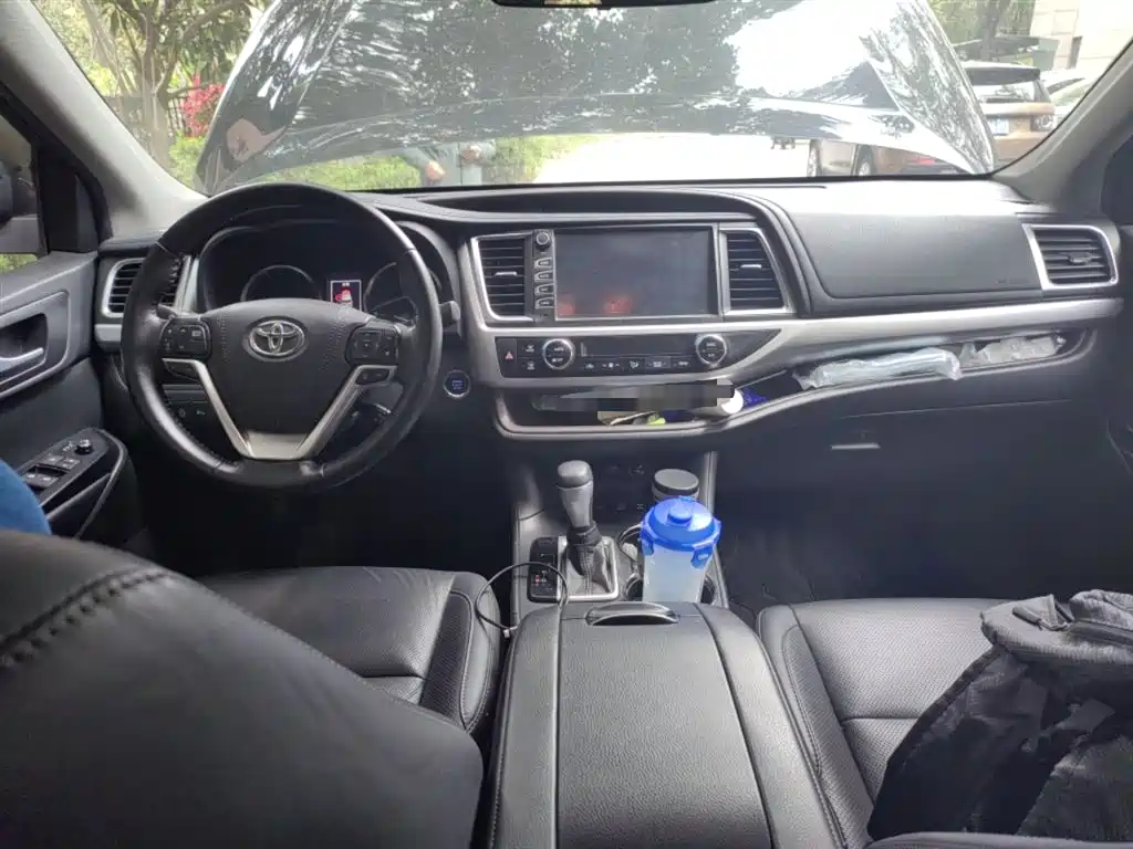 Toyota Highlander 2018 2.0T 4WD Luxury 7-seater China VI фото 13