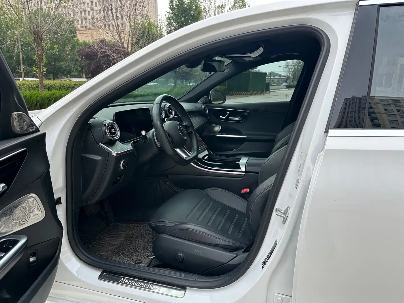 Mercedes-Benz C-Class 2023 C 260 L Sport фото 4
