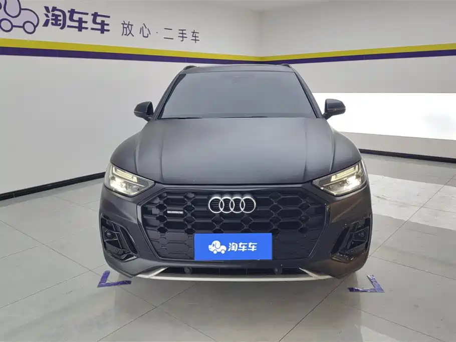 Audi Q5L 2023 40T Luxury Dynamic фото 2