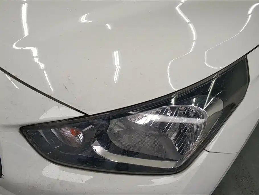 Hyundai Verna 2020 1.4L Manual GL Renewal Edition фото 5