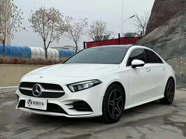 MERCEDES-BENZ A CLASS