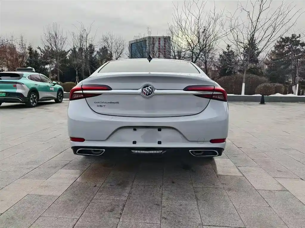 Buick LaCrosse 2019 28T Luxury Edition фото 8