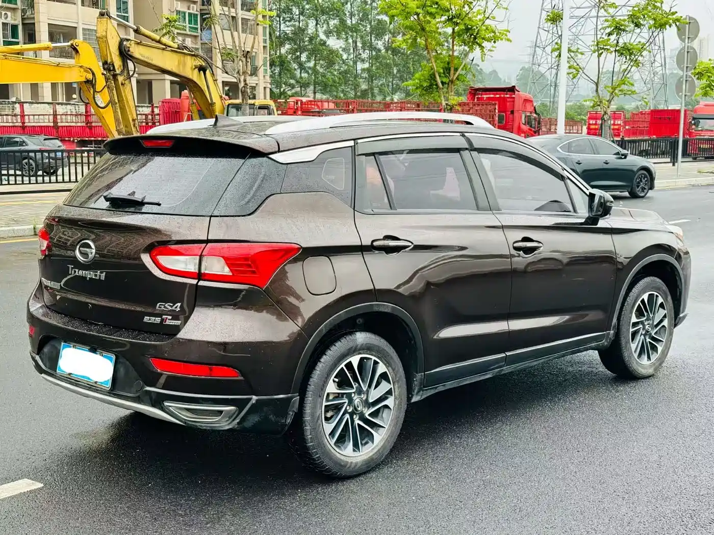 GAC Trumpchi Trumpchi GS4 2016 235T G-DCT Elite Edition фото 3