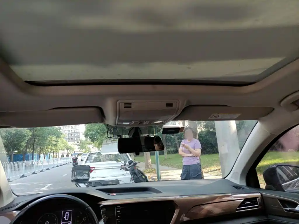 Volkswagen Tharu, миниатюра 9