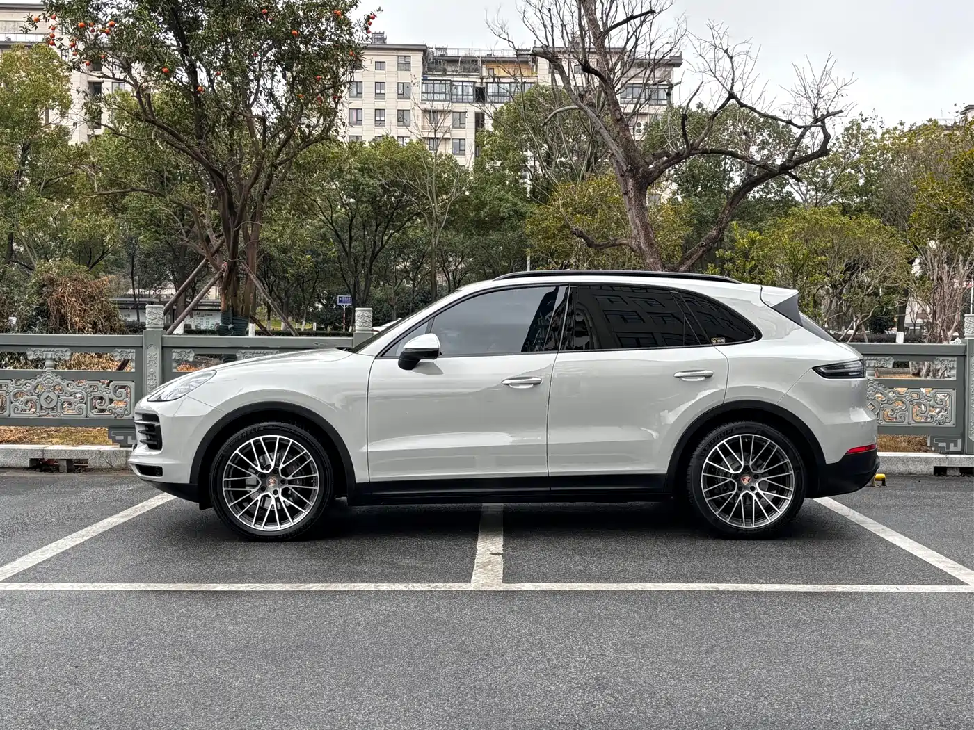 Porsche Cayenne 2019 Cayenne 3.0T фото 4