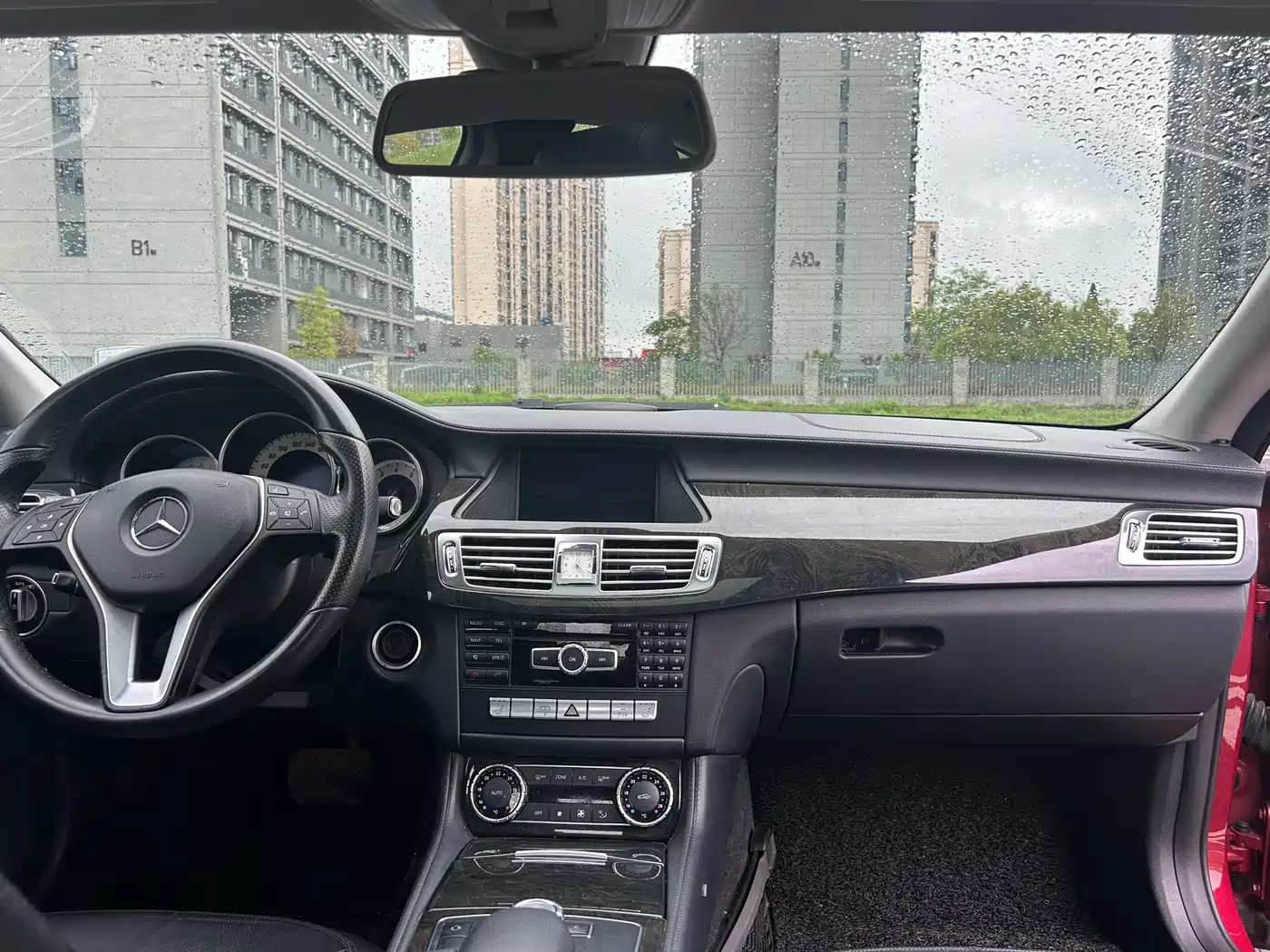 Mercedes-Benz CLS 2012 CLS 300 CGI фото 10