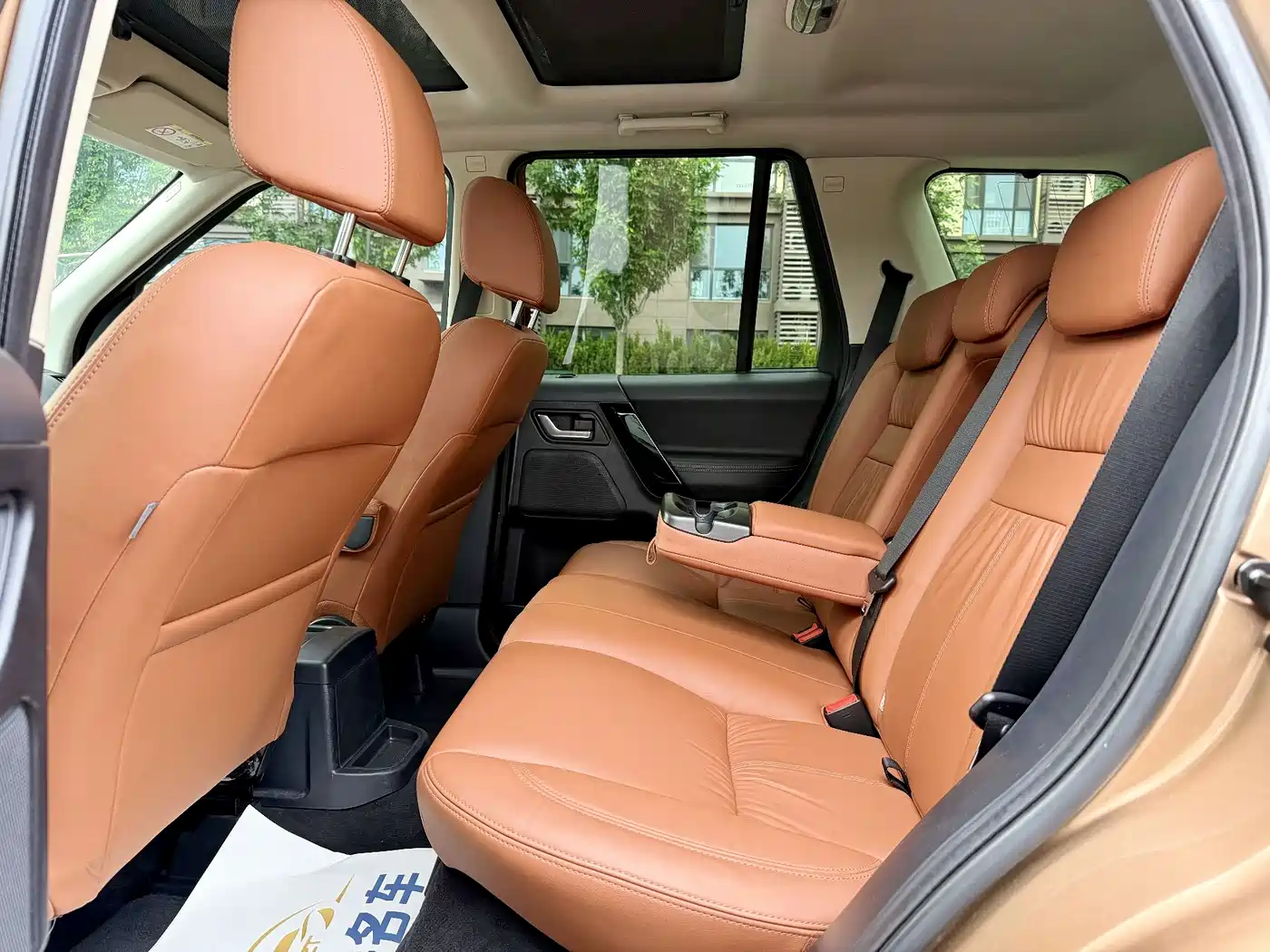 Land Rover Freelander 2 2015 2.0T Si4 HSE Luxury Collector's Edition фото 26