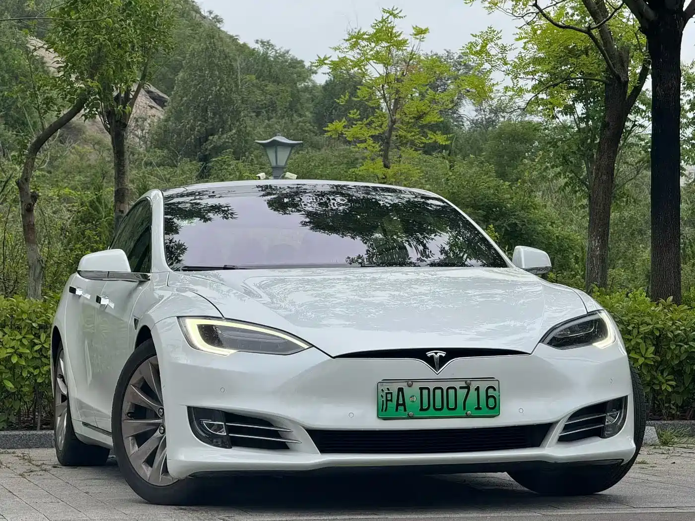 Tesla Model S 2016 2016 Model S 75D