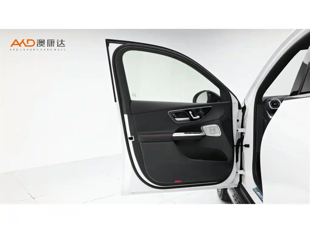 Mercedes-Benz GLC, миниатюра 10