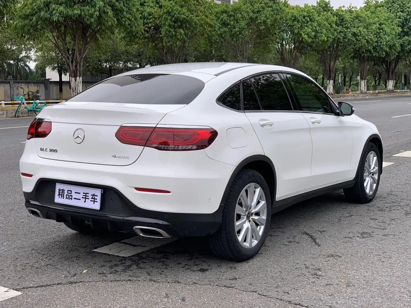 Mercedes-Benz GLC Coupe 2020 GLC 260 4MATIC Coupe SUV фото 6