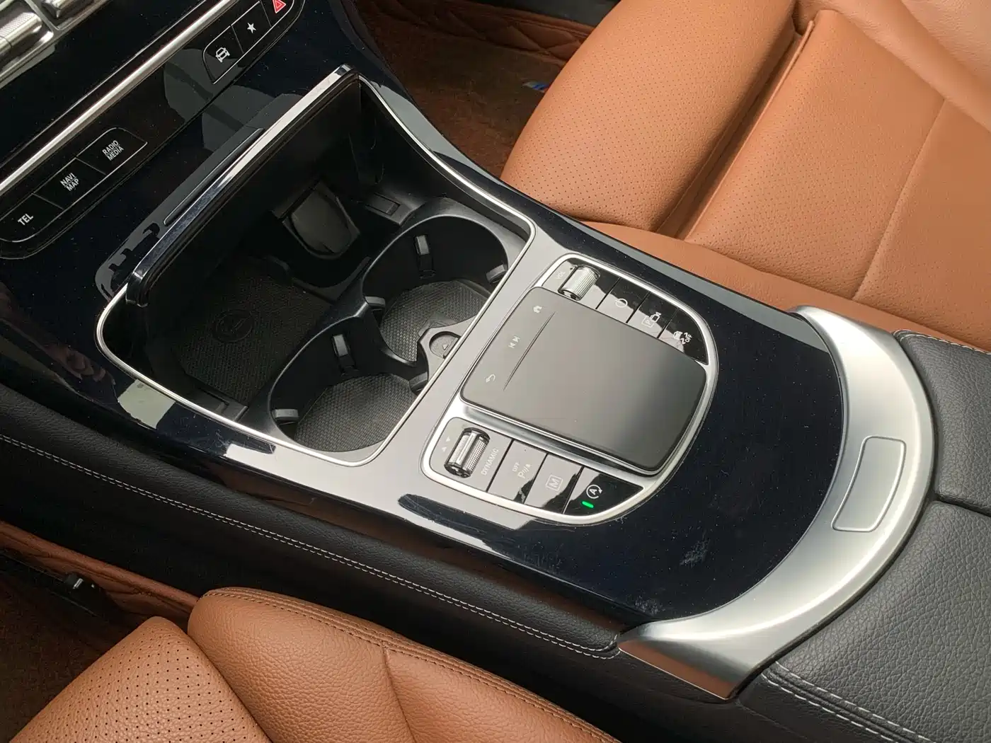 Mercedes-Benz GLC Coupe 2020 GLC 260 4MATIC Coupe SUV фото 21