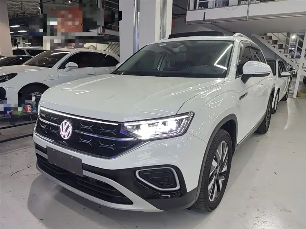 Volkswagen Tayron 2024 300TSI 2WD Luxury Plus Advanced