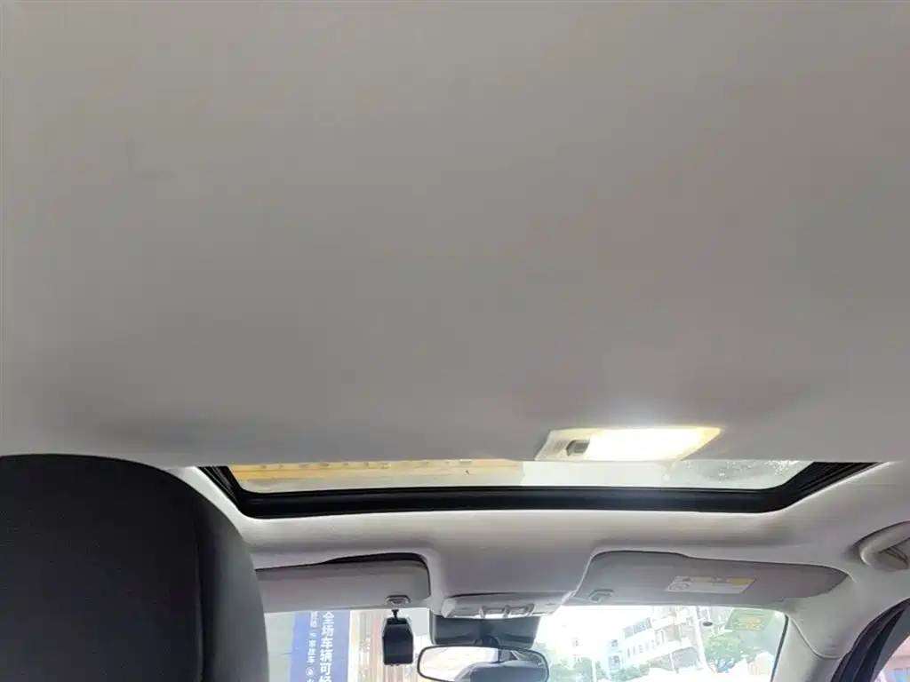 Buick Encore 2017 18T Automatic 2WD Urban Leading фото 18