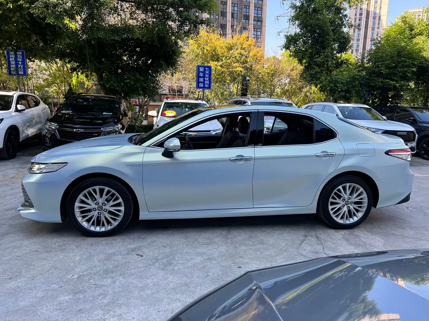 Toyota Camry 2019 2.5G Luxury Edition China VI фото 6