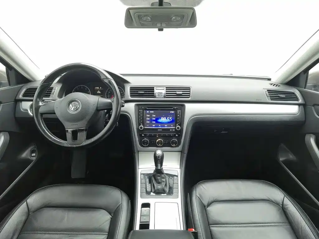 Фото 5 - Volkswagen Passat