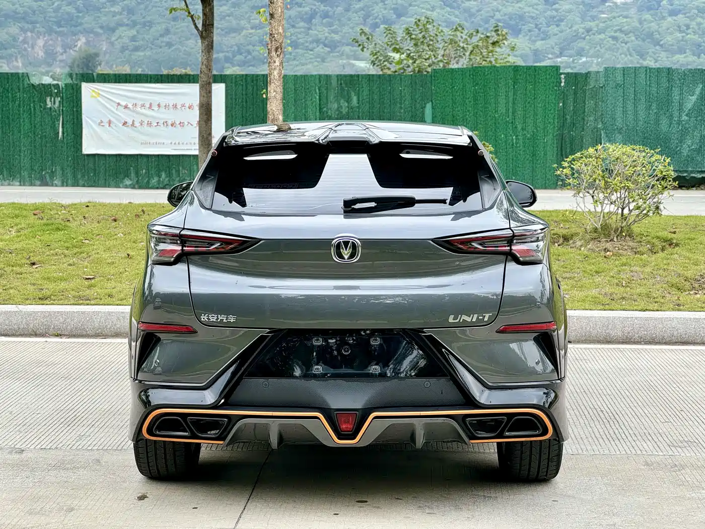 Фото 7 - Changan UNI-T