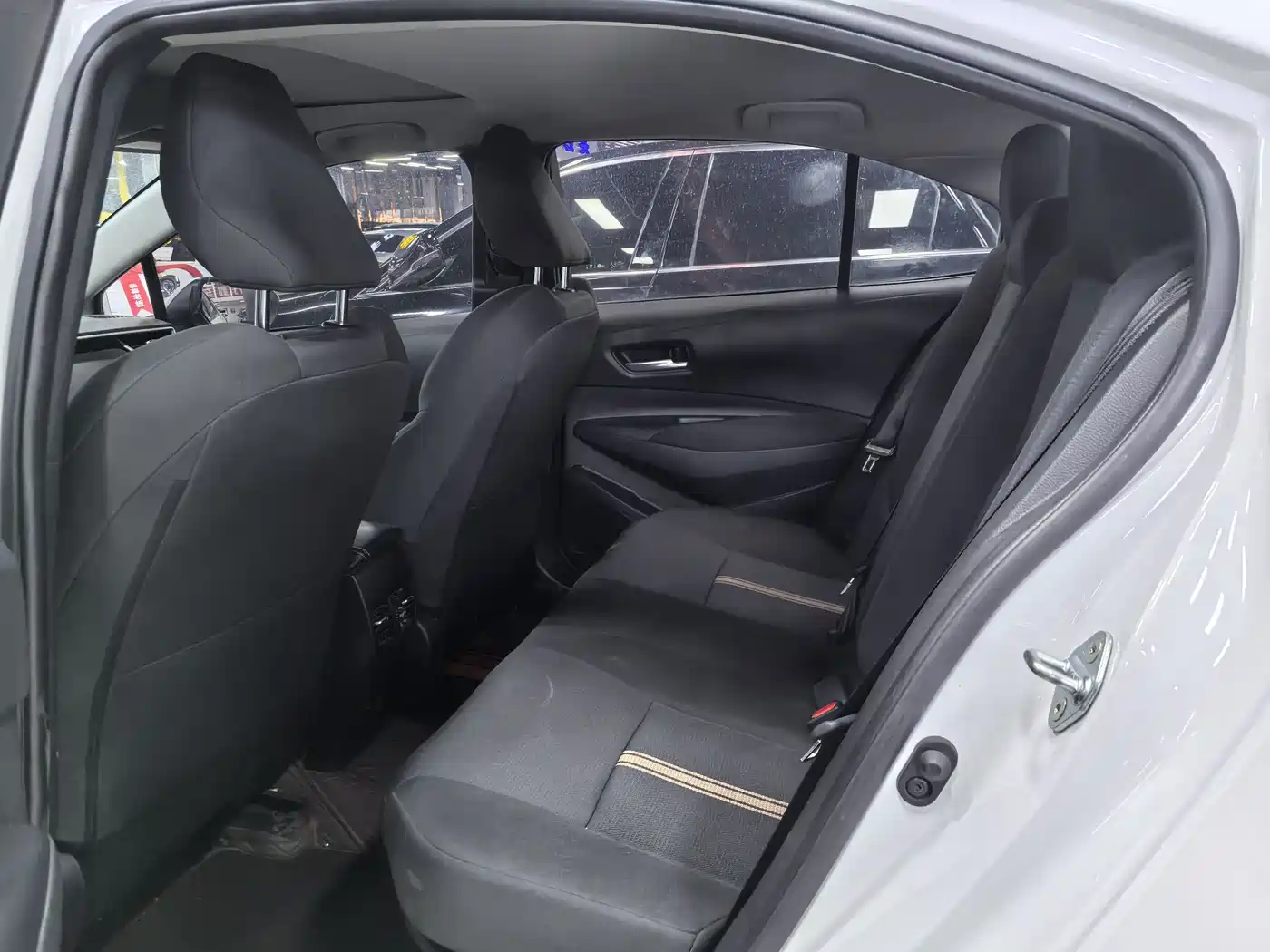 Toyota Levin 2024 Smart Hybrid 1.8L Knight Edition фото 9