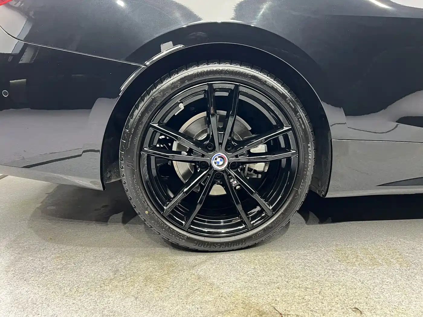 BMW 4 Series 2023 425i M Sport Shadowline Package фото 6