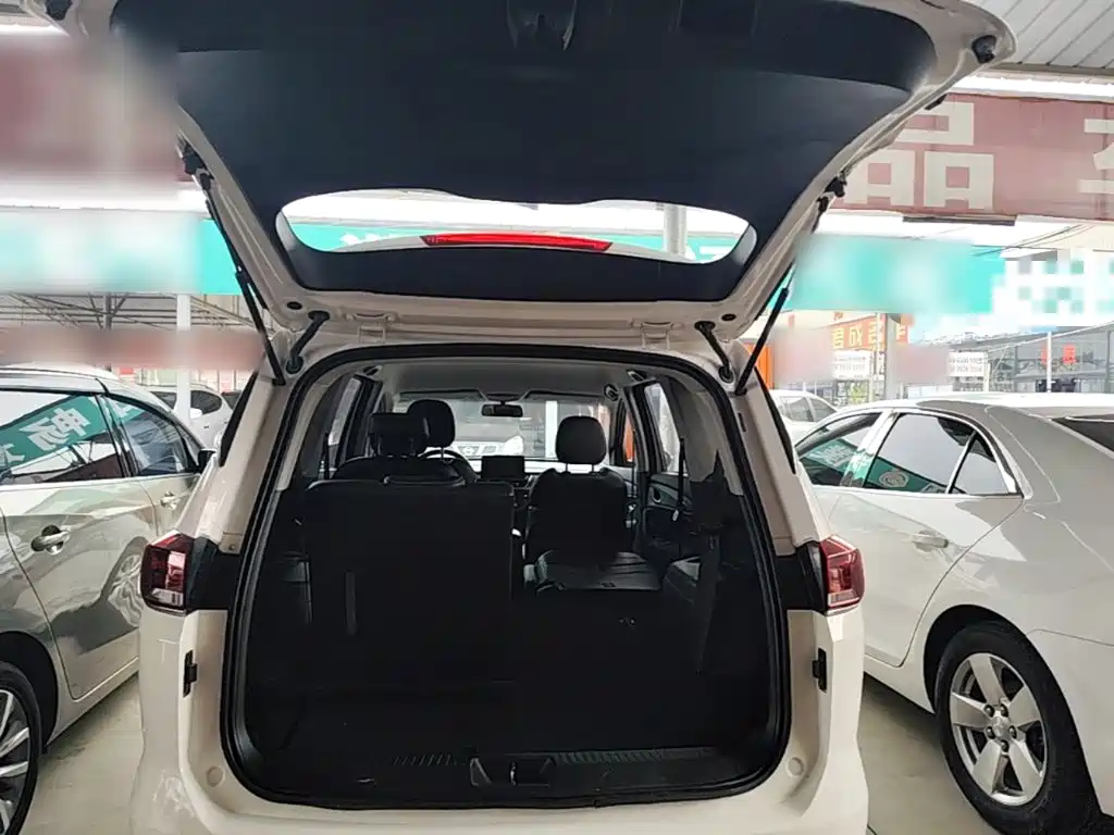 Baojun 360 2018 2019 1.5L Automatic Elite China VI