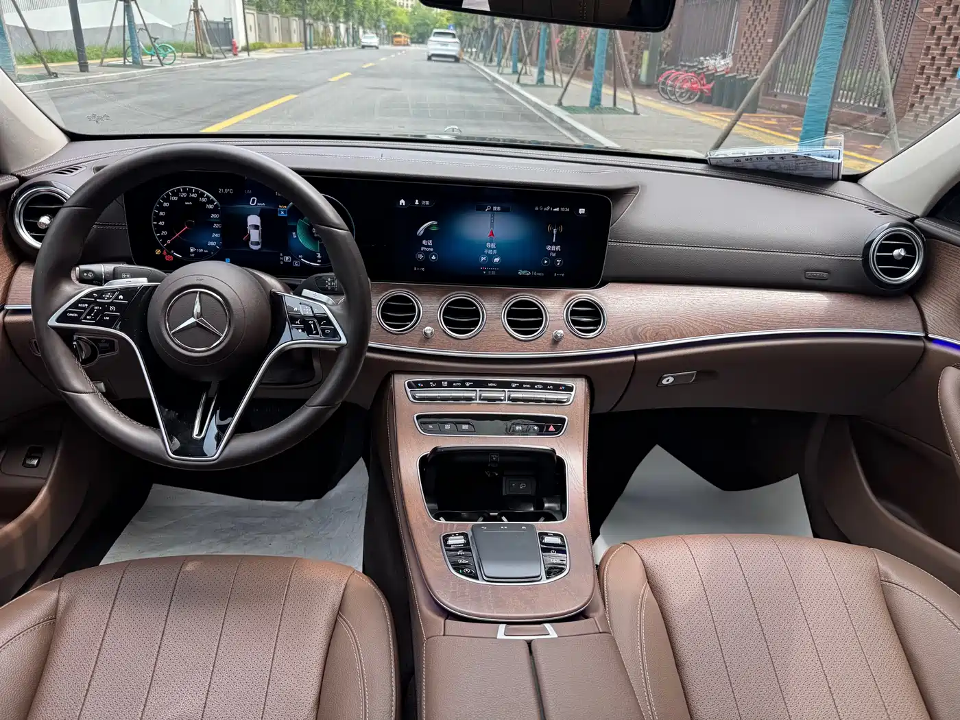 Mercedes-Benz E-Class 2023 E 300 L Luxury фото 6