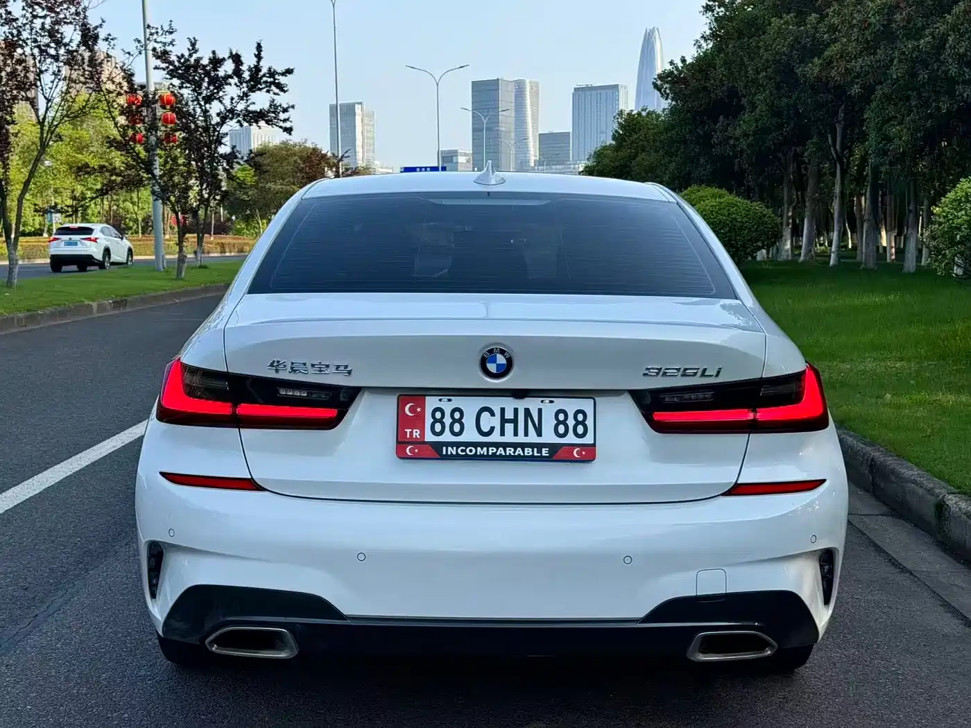 BMW 3 Series 2022 320Li M Sport Package фото 10