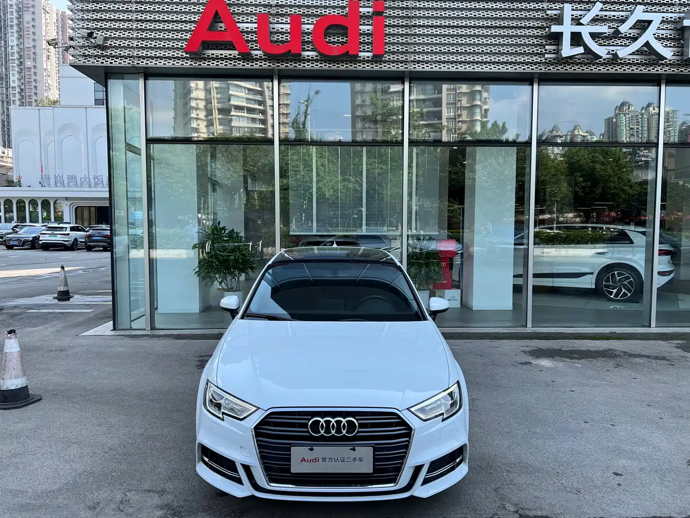 Audi A3 2018 30th Anniversary Sportback 35 TFSI Fashion фото 10
