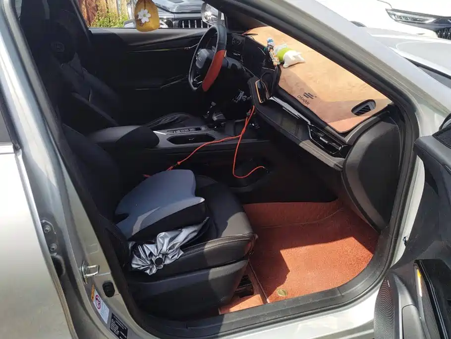 Changan Oshan X5 PLUS 2023 2023 Model Facelift 1.5T DCT Excellence